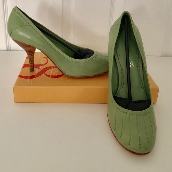 Boutique 58 Shoes - Green Leather Pumps 3” Heel Boutique 58 Classy 🆕